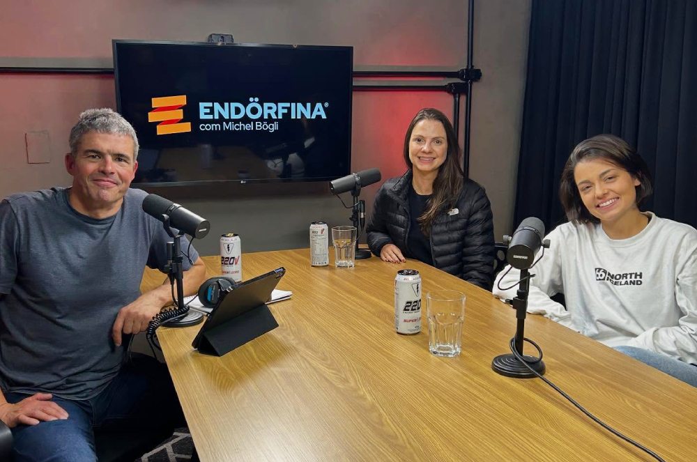 Entrevista com Olivia Bonfim: A Primeira Sul-Americana a Escalar o Everest e o Lhotse em menos de 24h