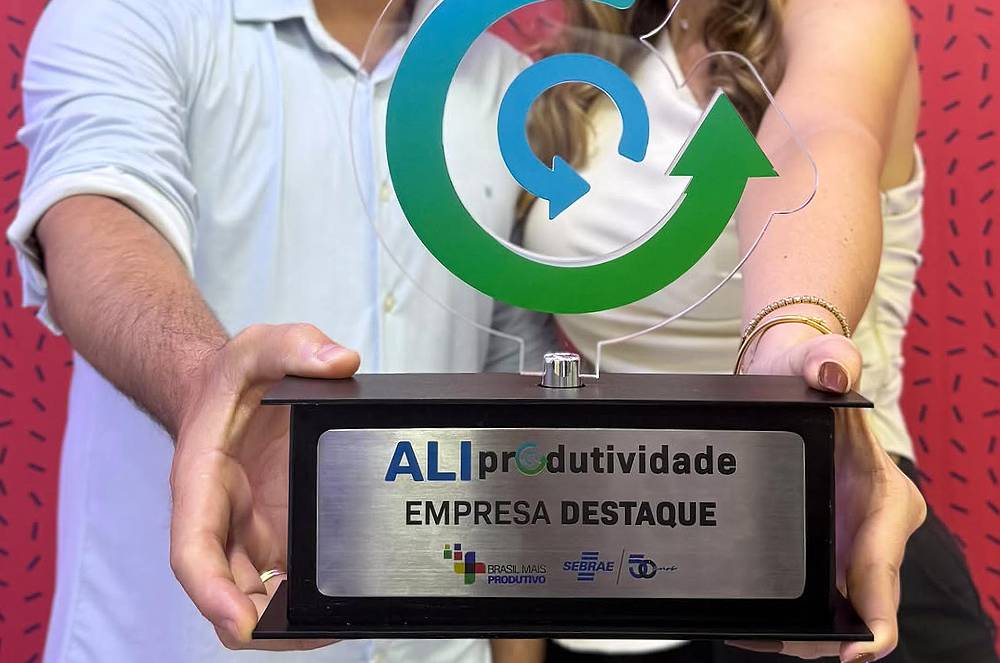 Empresa de Patricciá Barce, Thonet Interiores, recebe prêmio do Sebrae Mato Grosso