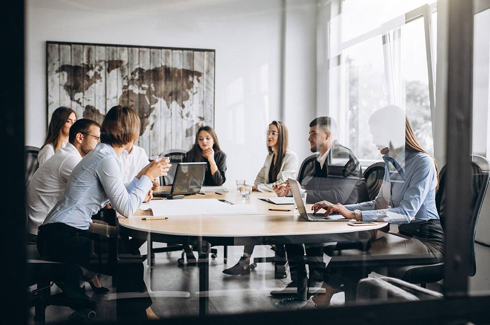 Empresários estão terceirizando demais o próprio pensamento?